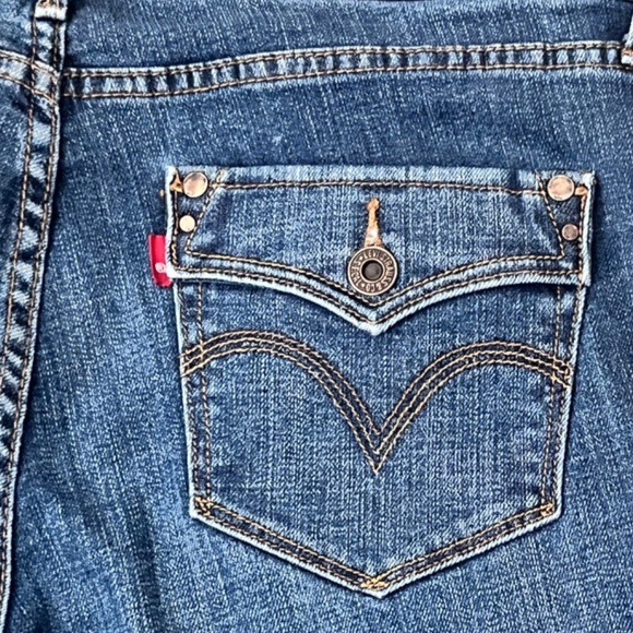 LEVI'S 525 "Perfect Waist" Cuffed Cropped Stretch Denim Jean Capri's Size 10 - Picture 11 of 16